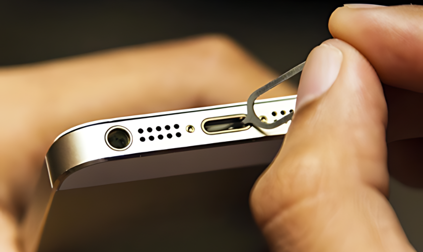 Thay pin Deji chính hãng cho Iphone 11 Pro Max tại thị xã Hoàng Mai - Nghệ An