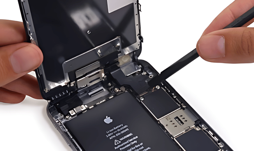 Thay pin Deji chính hãng cho Iphone 11 Pro Max tại thị xã Hoàng Mai - Nghệ An