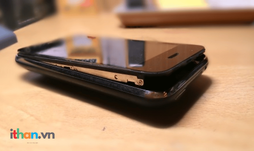 Thay pin Deji chính hãng cho Iphone 11 Pro Max tại thị xã Hoàng Mai - Nghệ An