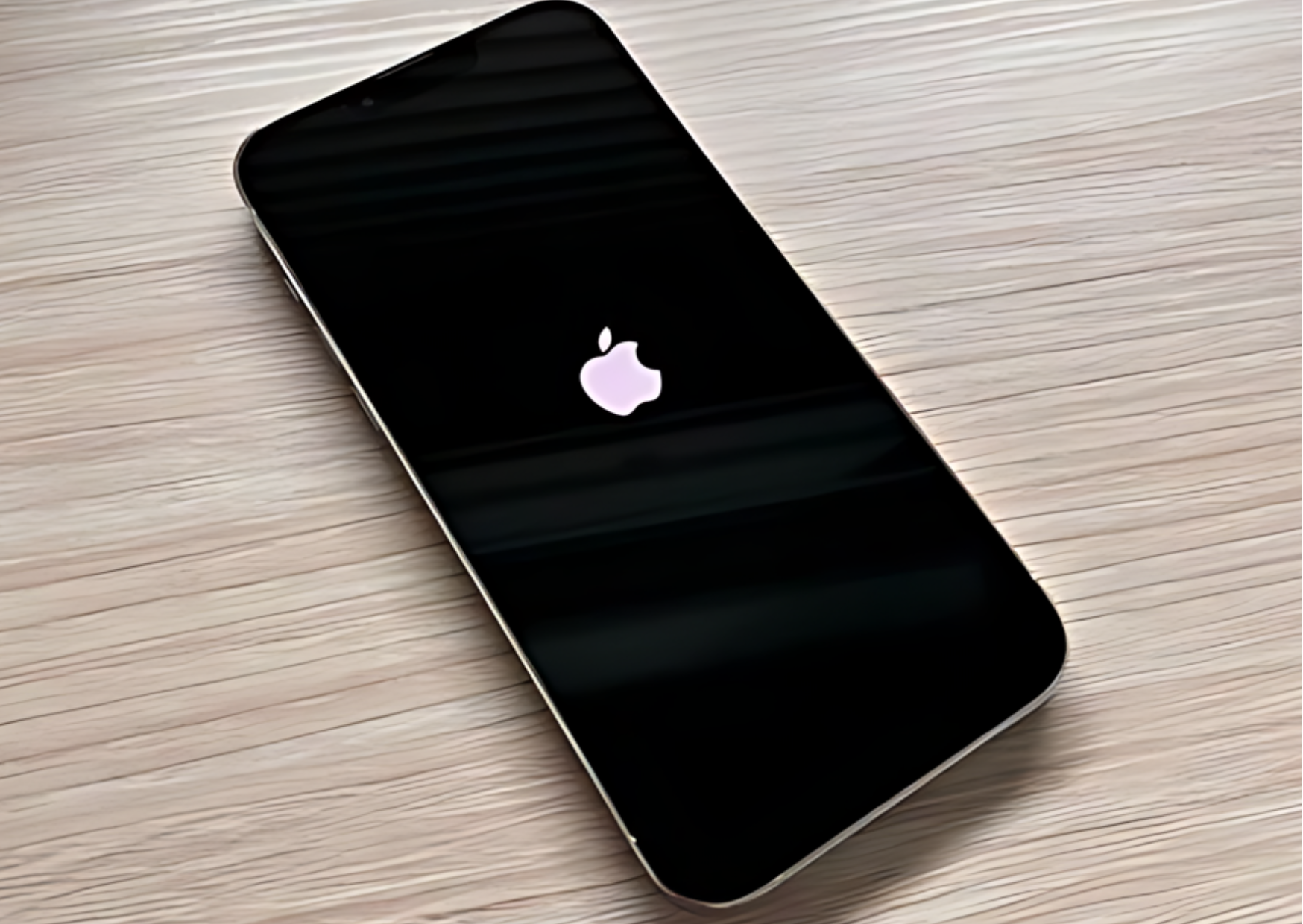 Thay pin dung lượng cực đại Orizin cho iPhone 13 Pro tại iThan.vn - Quỳnh Dị,Hoàng Mai, Nghệ An